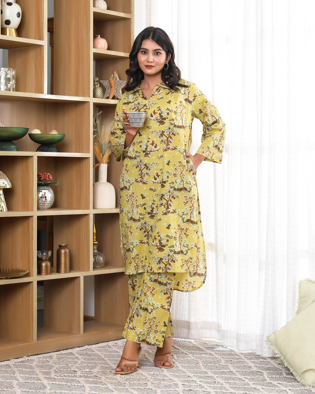 Tree floral printed Yellow Straight co-ords sets