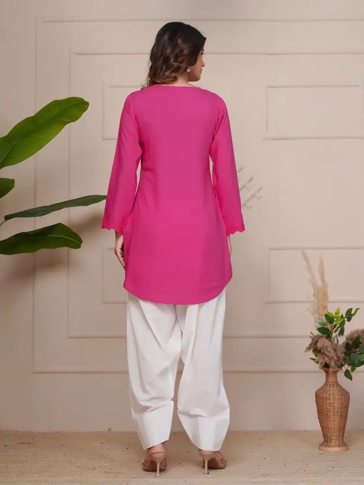 Magenta Pink Embroidered Ethinic Farsi Salwar Set