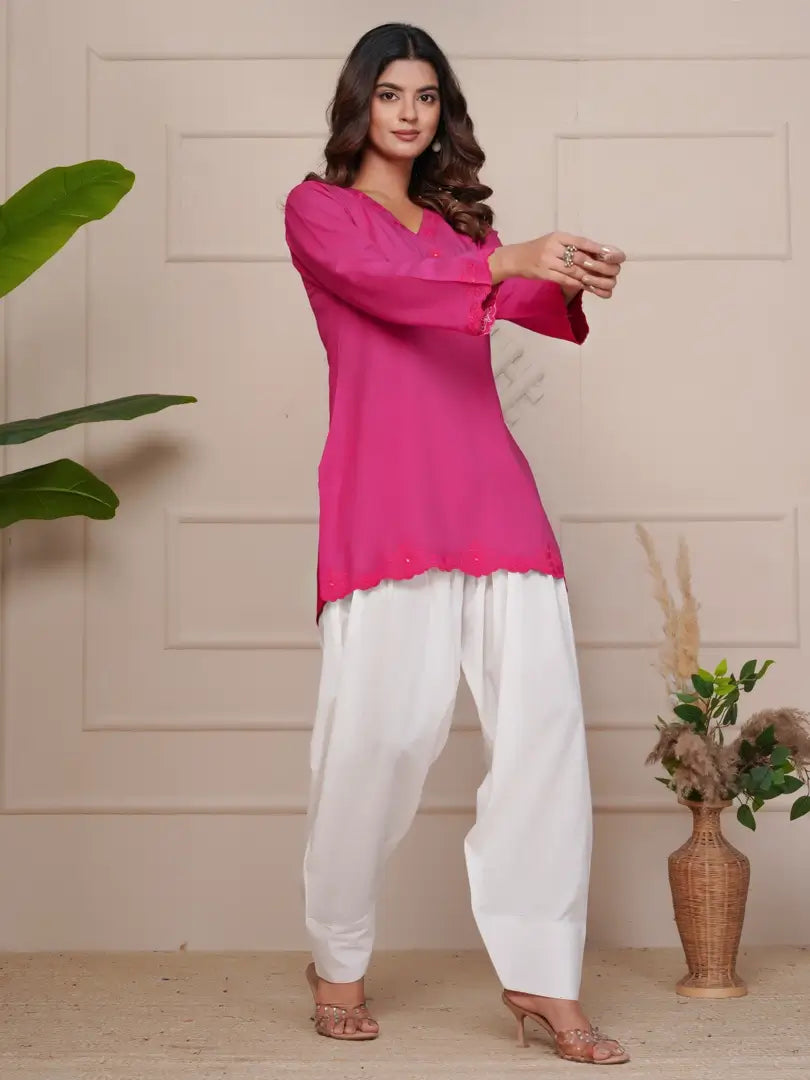 Magenta Pink Embroidered Ethinic Farsi Salwar Set