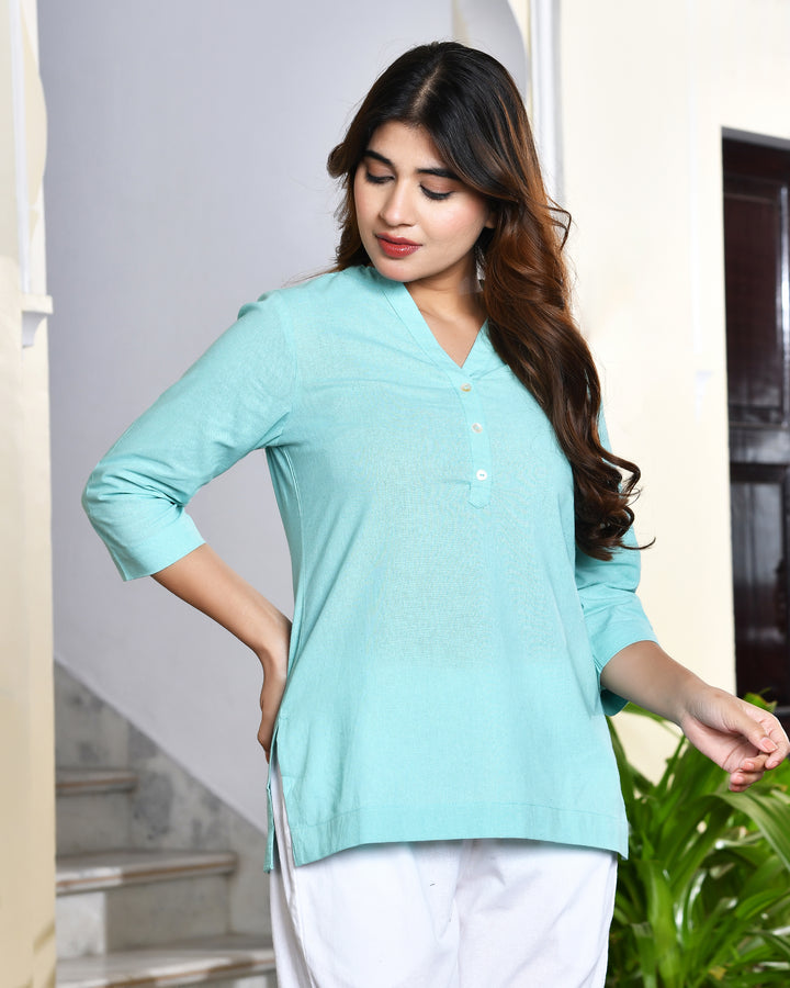 Turquoise airy linen short kurti