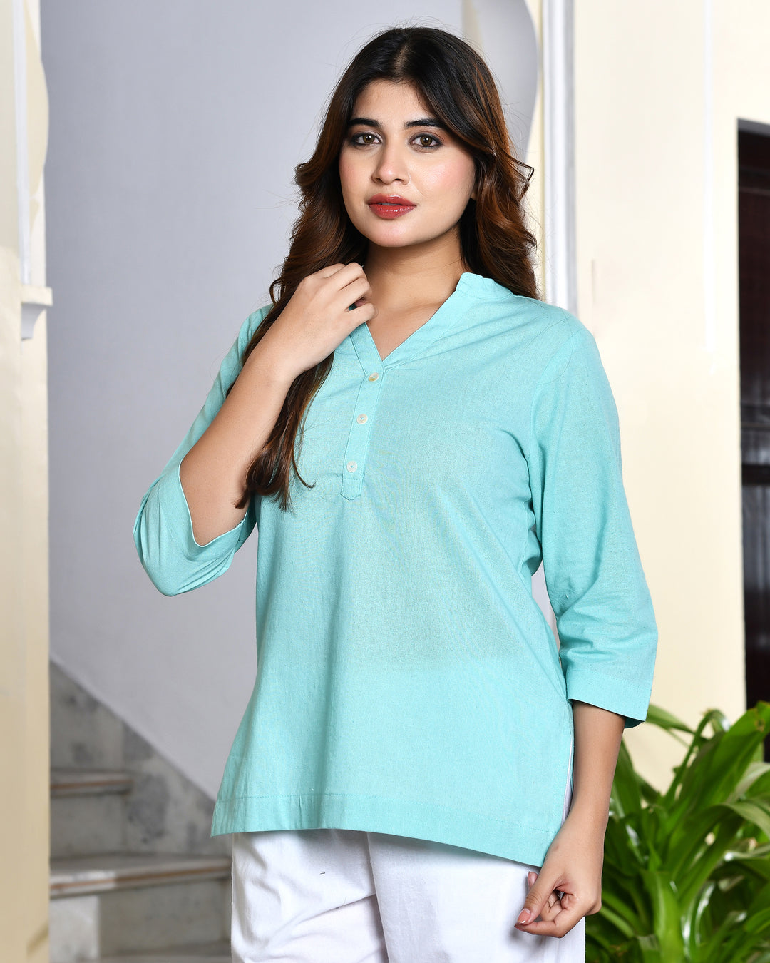 Turquoise airy linen short kurti