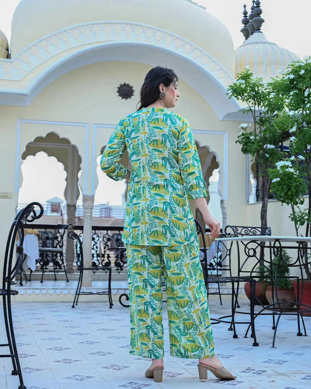 Green and Yellow Abstract Printed co- ords Set