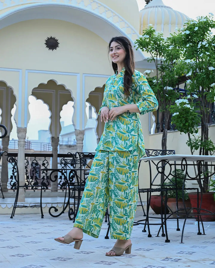 Green and Yellow Abstract Printed co- ords Set