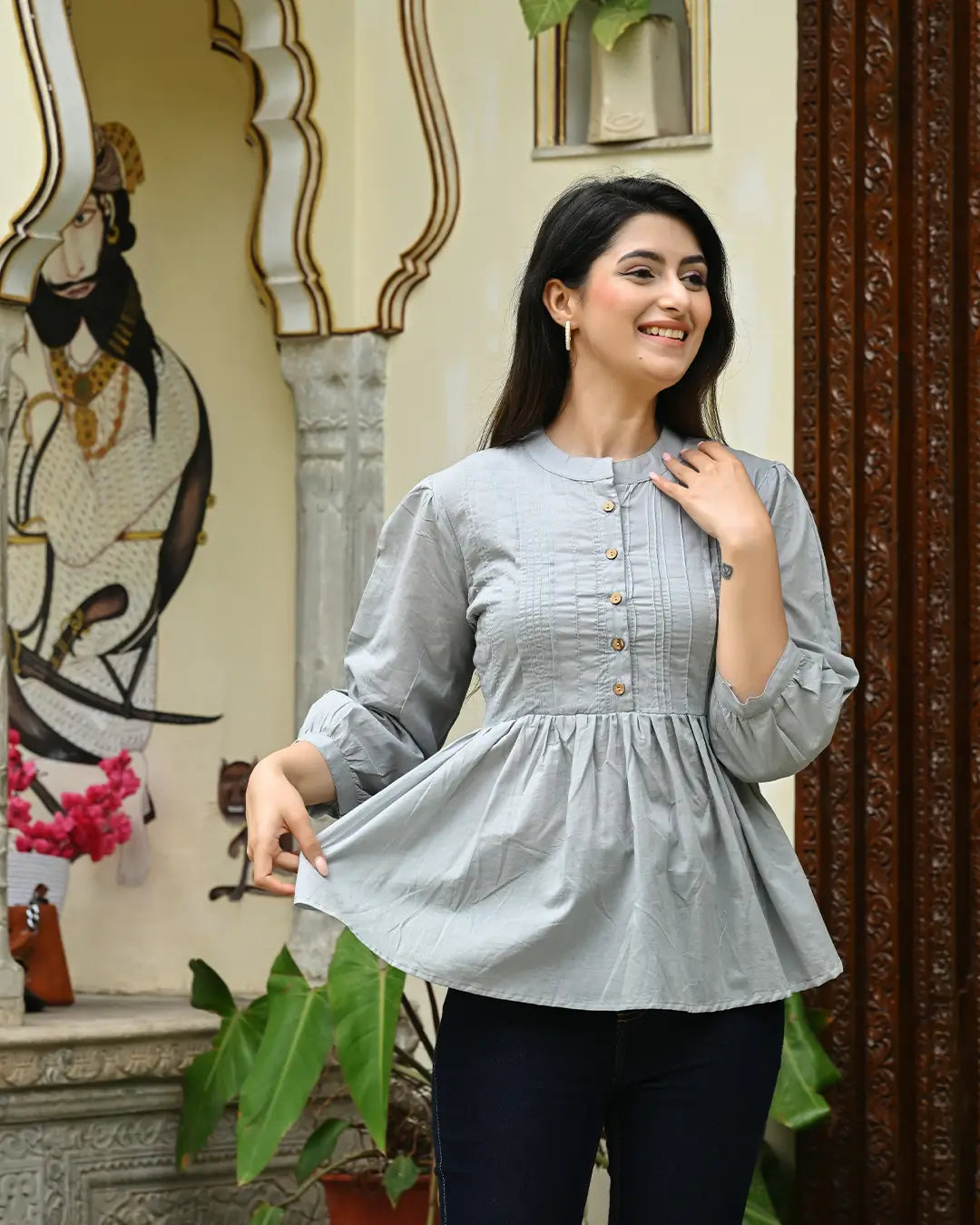 Gery Solid Pintucks Top