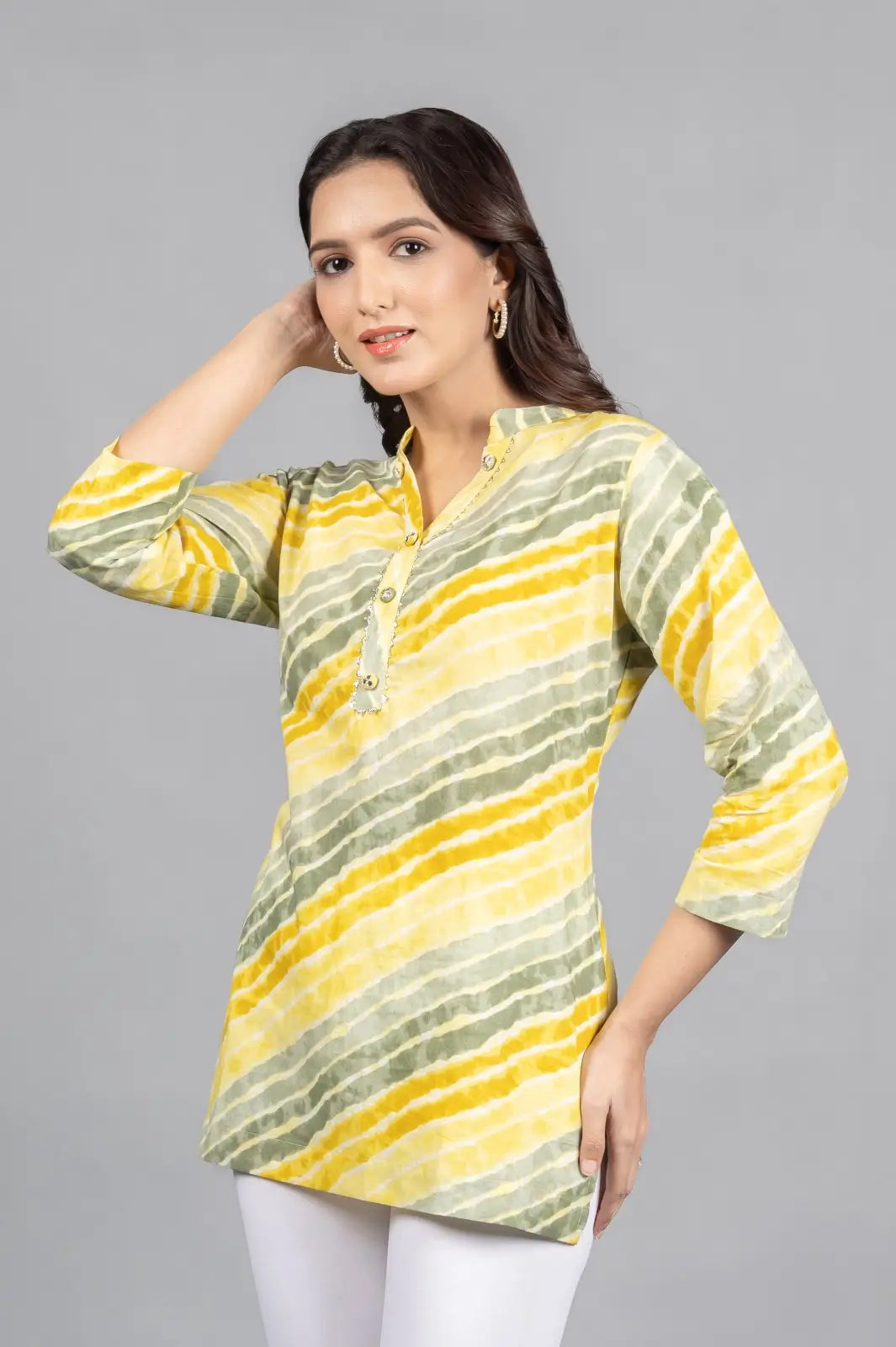 Leheriya printed short Kurti