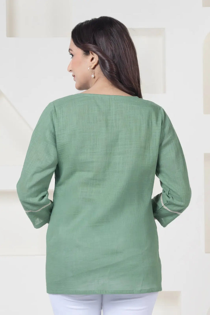 Green Solid Top