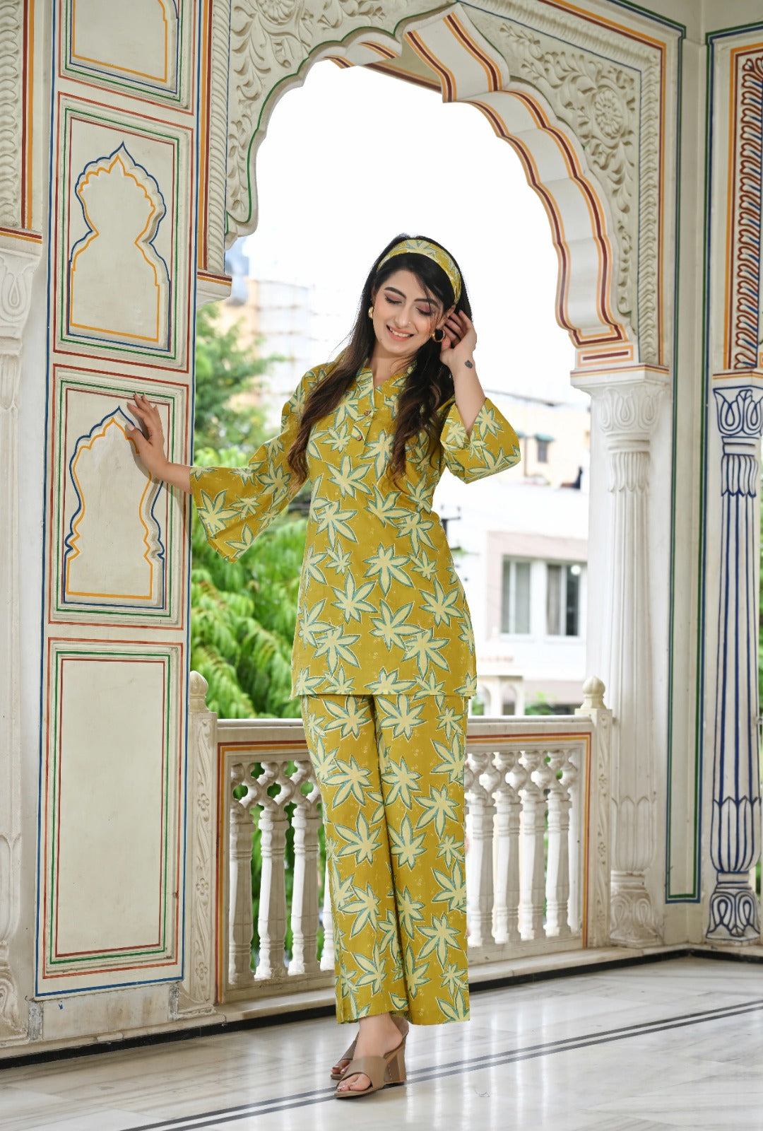 Star yellow printed cotton co-ord set